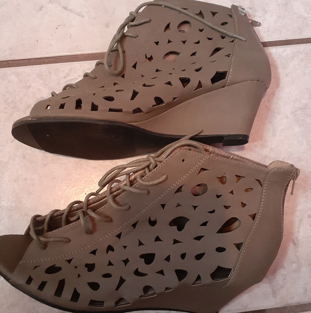 Hot Tomato laced up summer heels